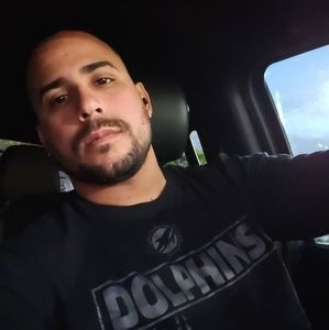 Meet your Posher, Hernandez